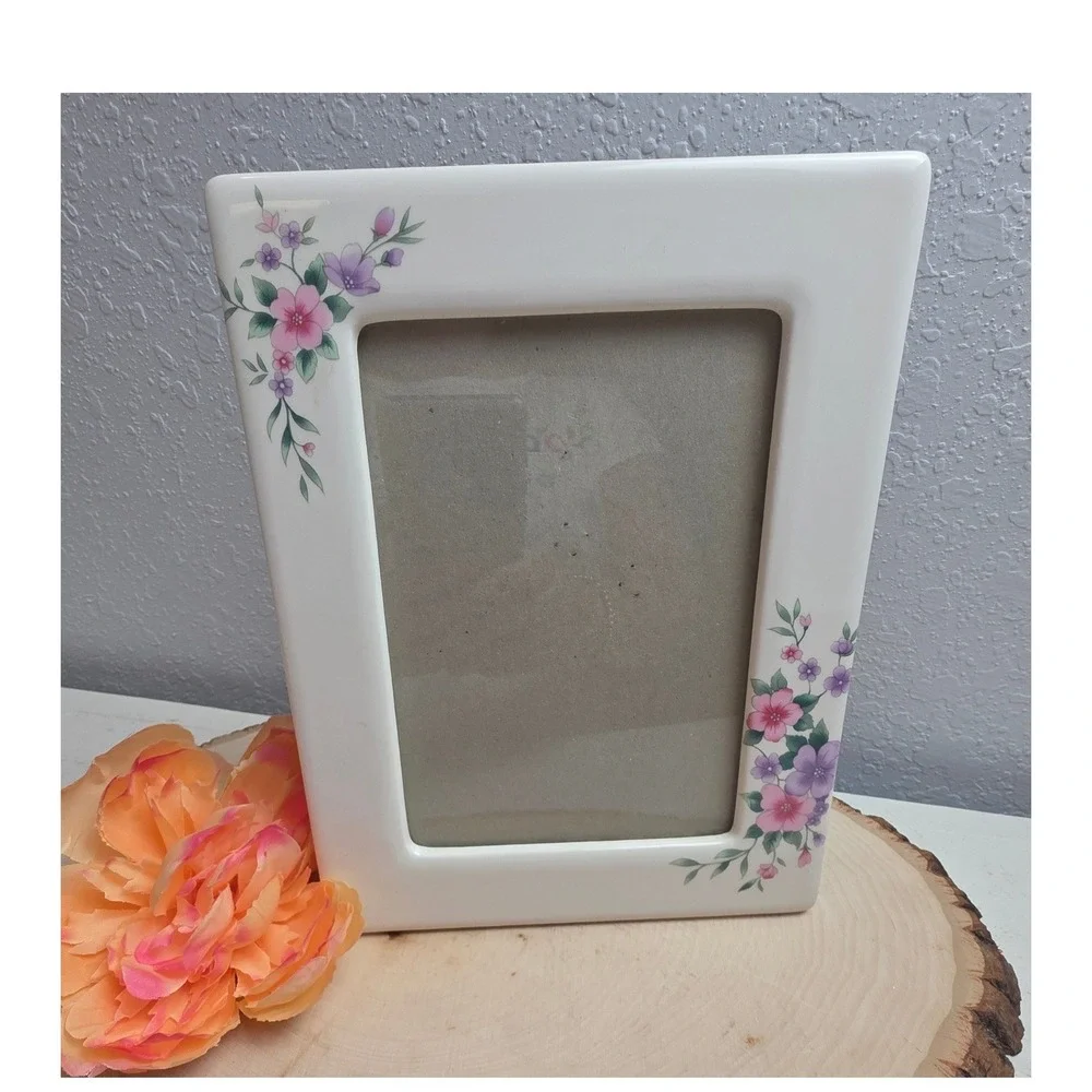 Vintage White Ceramic Floral Picture Frame Pink Purple Flowers Tabletop 5x7